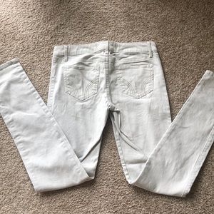 Hollister Skinny Pant Cream Color Size 3R/26